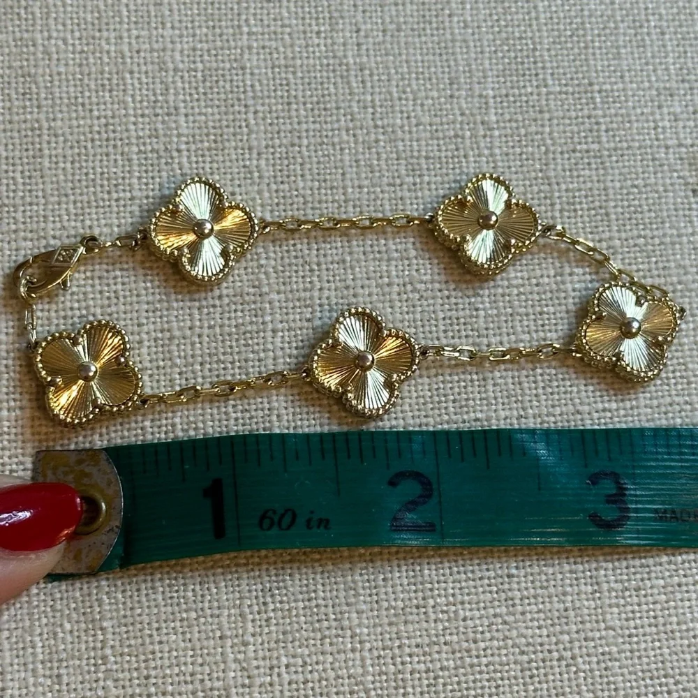 Vintage Alhambra Yellow Gold-tone Clover Bracelet - Picture 5 of 6